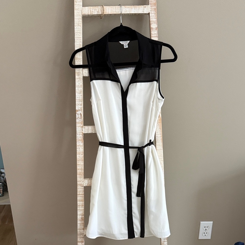 Guess Elegant Black and White Sleeveless Dress